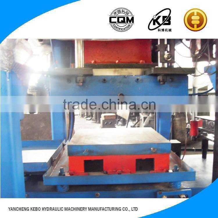 Product easy to sell galvanized roofing tile making machine