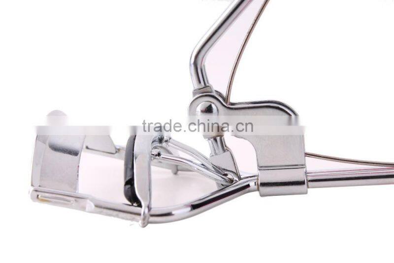 2016 hot sale coloful plastic handle covered metal eyelash curler