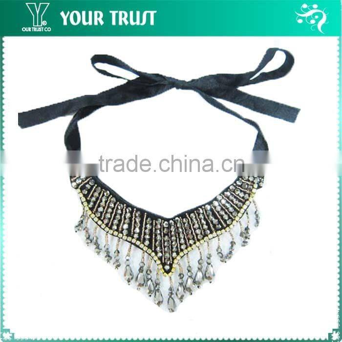 Fashion Ribbon Lady Crystal Jewelry Rhinestone Bead Necklace