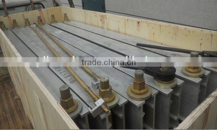 Portable conveyor belt joint vulcanizing machine