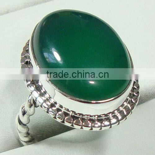 .925 Sterling Silver Green Onyx Gemstone Fashion Ring