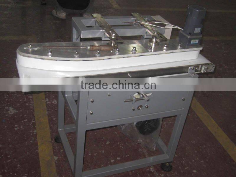 Cake/ Bread shunting conveyor for packing conveyor