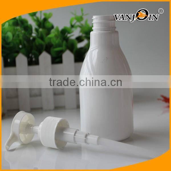 Light White PET Lotion Dispenser Bottle 8 oz.
