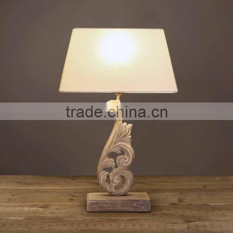 Classic provincial decorative table lamp, vine flower design resin table lamp