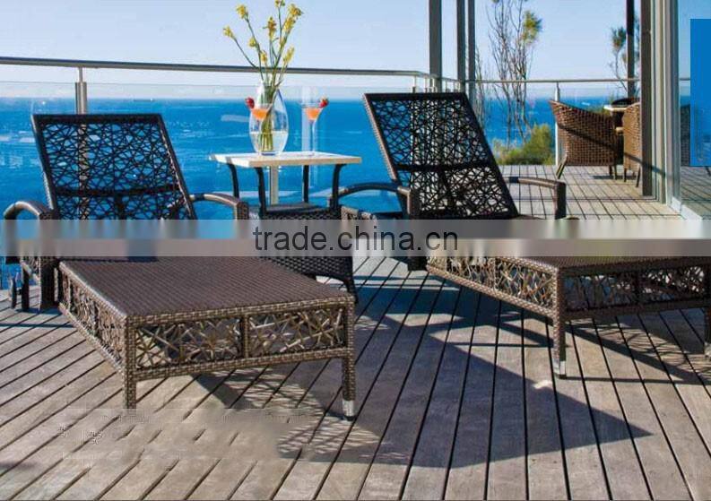 Multi-functional Lightweight Folding Beach Lounge Chairs