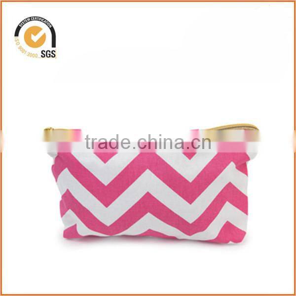 Vintage Camera Applique Zipper Pouch/Makeup Bag: Yellow Canvas with Black and White Fabric By Chiqun Dongguan CQ-H01072