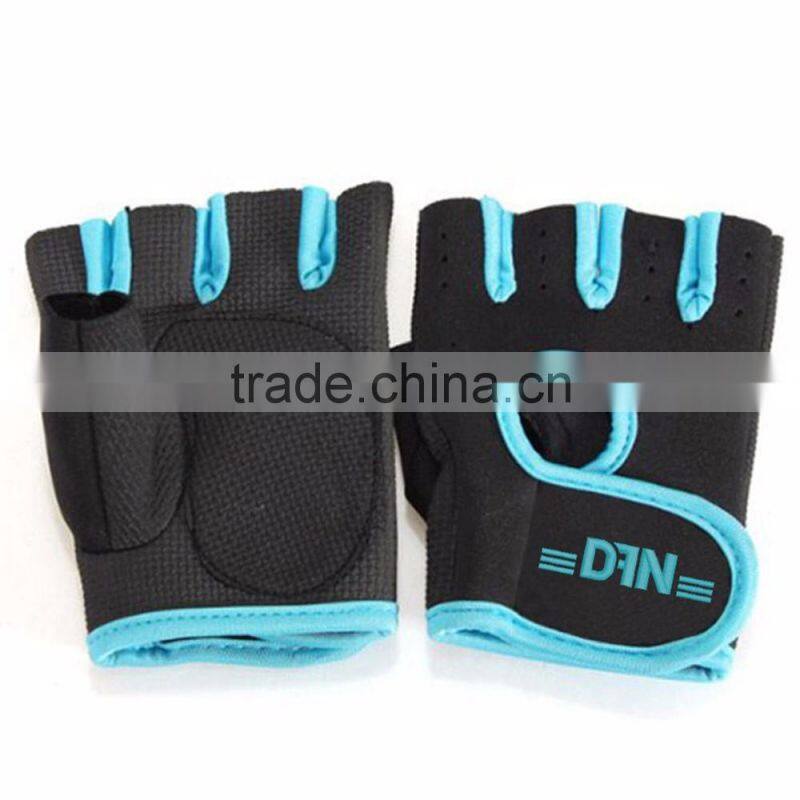 Custom Weight Lifting Gloves Custom Gym fitness gloves embroidery