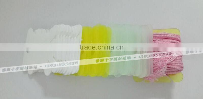 Wholesale Bobbin Winding Board craft colorful plastic sewing tools for cross stitch Winding bobbin Card