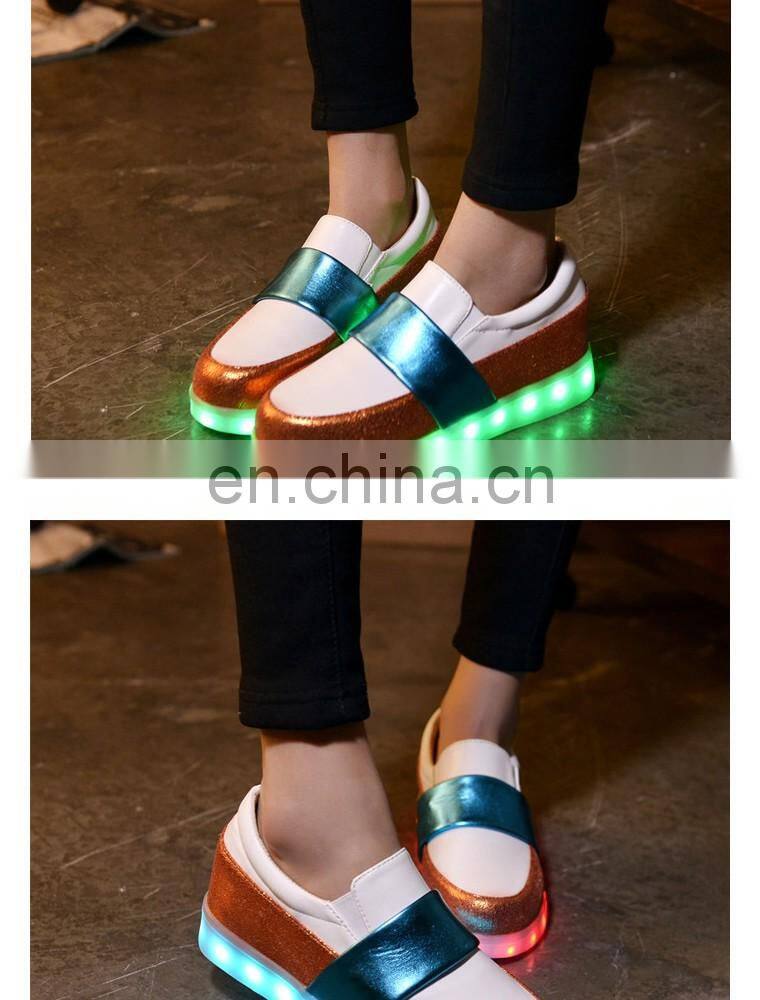 Wholesale New design Hottest Ladies shoes European fashion Women shoes LED shoes sneakers girls footwear