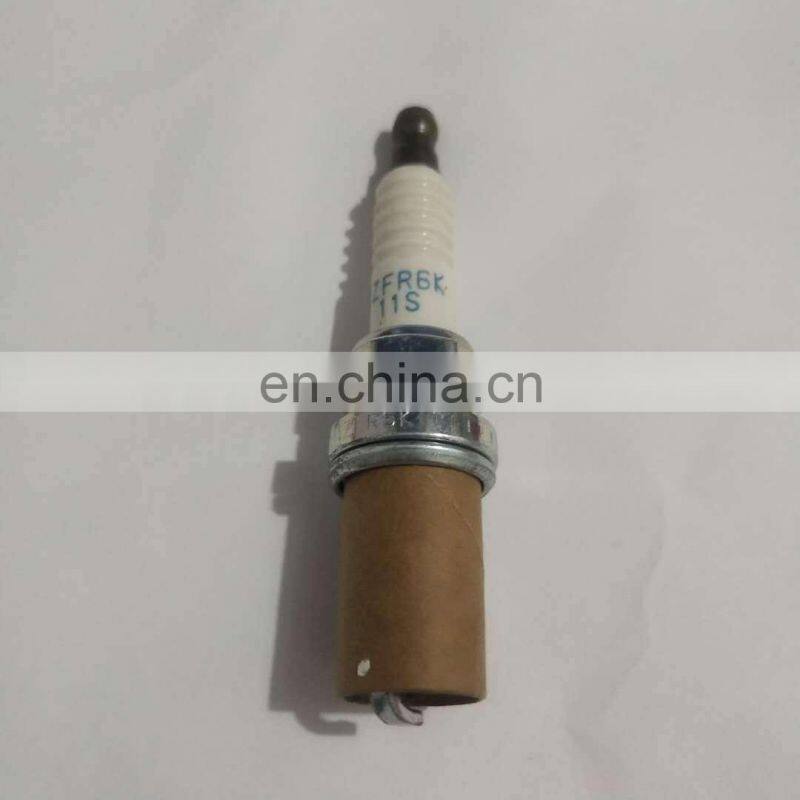 Auto Parts Spark Plug OEM 9807B-561BW