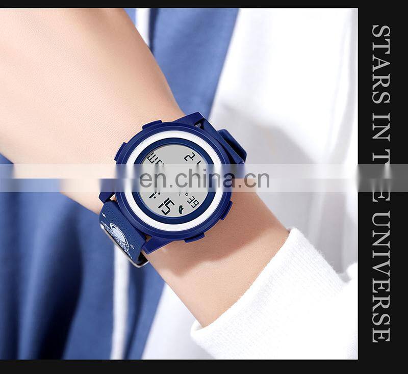 SANDA 2122 Men Digital Watches Fashion Astronaut Waterproof Sport Led Men Wrist Watches