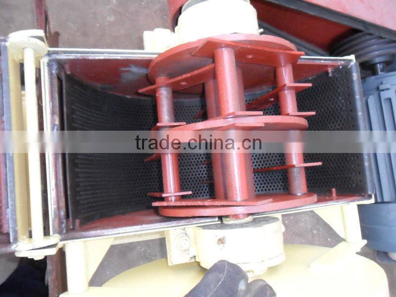 SG40 small hammer mill YULONG brand