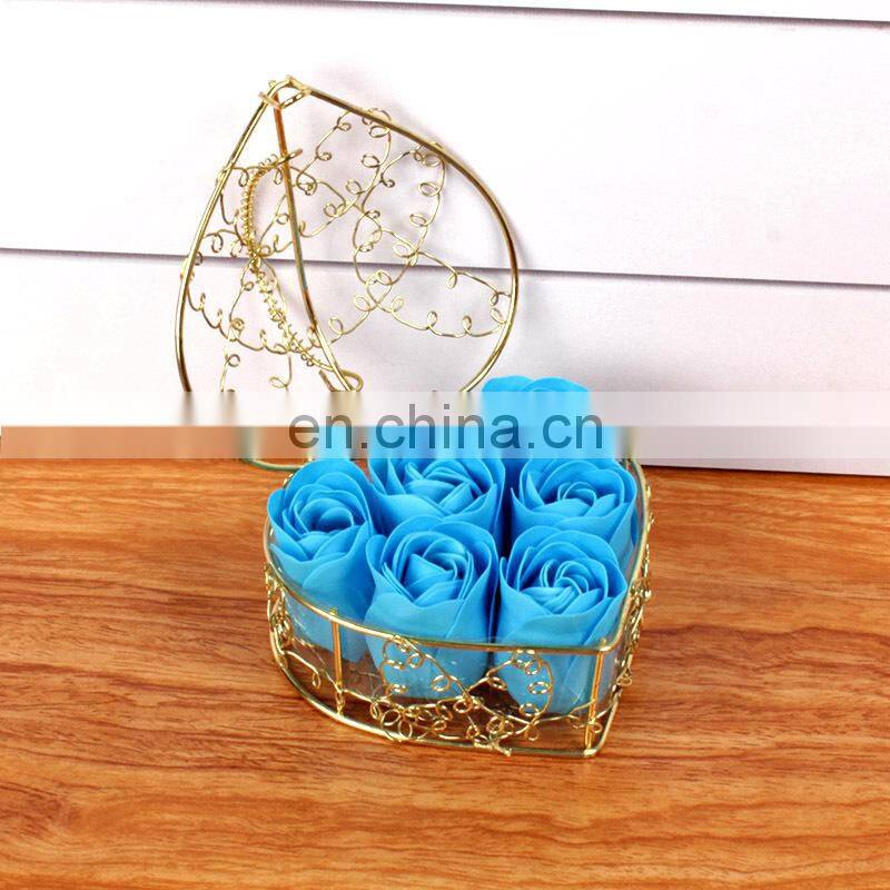 6pcs Soap Rose Flowers Gift Box Iron Basket Small Bouquets Gift Box Heart Shape Christmas Wedding Party Valentine's Day Gifts