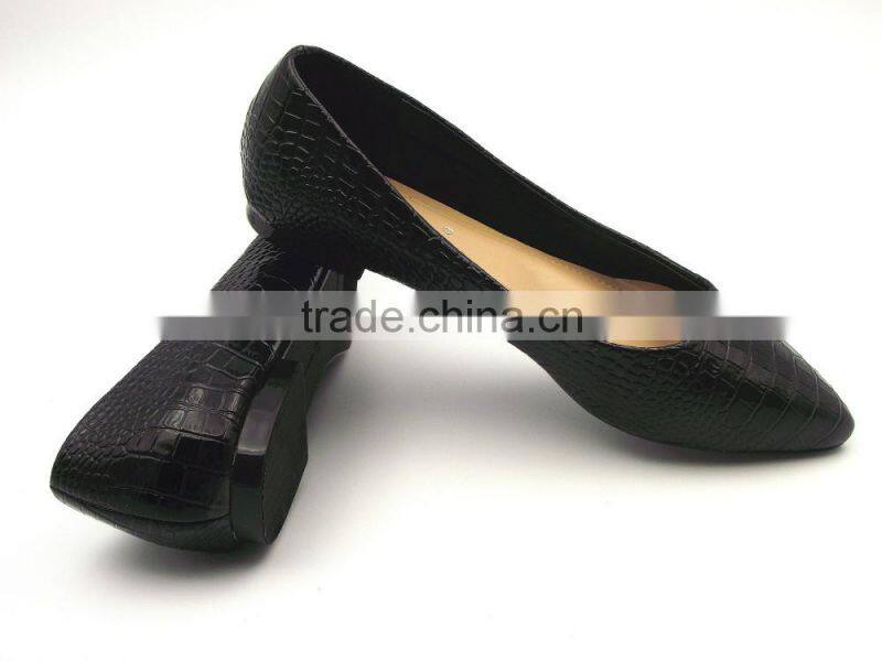 2016 wholesale factory price special leather Stone Pattern women flat shoes in stock