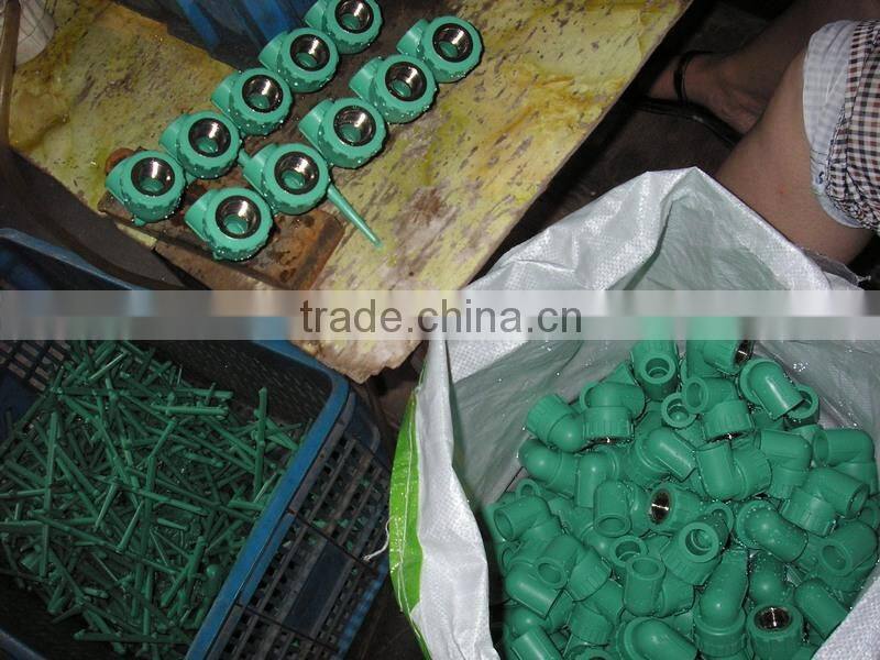 PPR male threaded coupling/plastic water pipe socket/male female stainless steel welding pipe socket/adapter/bushing