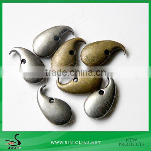 Sinicline Die Cutting Irregular Metal Label for Garment