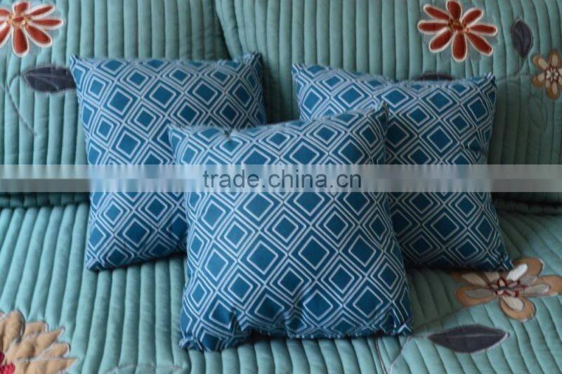 2015 Promotional outdoor nice print polyester seat chair cushion