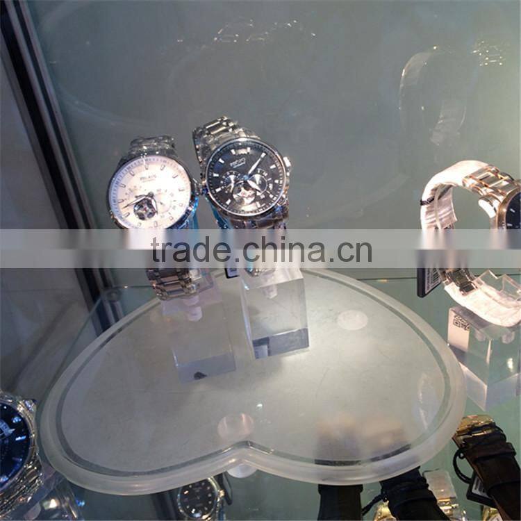 2016 Fashion style watch display showcase, acrylic display block heart shape