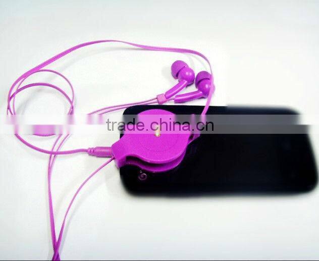 hot selling high quality stereo MP3/4 player retractable earphone