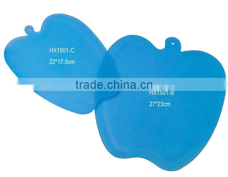 Fruit shape lastic chopping block