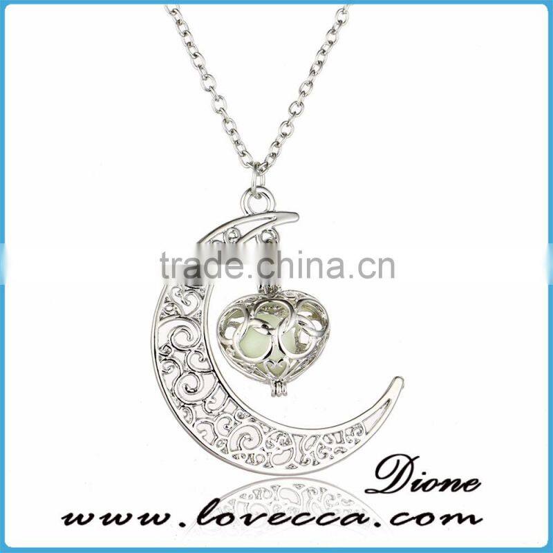 Necklace fashion accessories luminous moon necklace for party