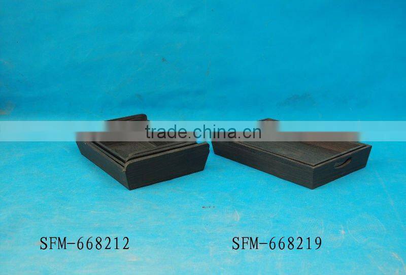 Wooden wine rack for home or bar