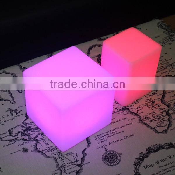 LED Lighting Vase 16 Colours Changing Vase Light Portable Mini Vase