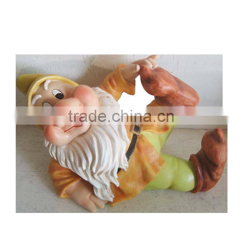 Polyresin garden gnomes