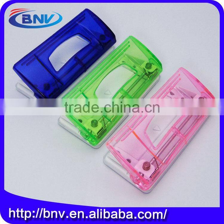 Hwan office use easy use ruler hole puncher