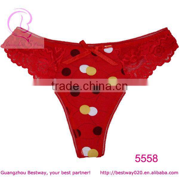 Hot-selling sexy red thong with lace & bow