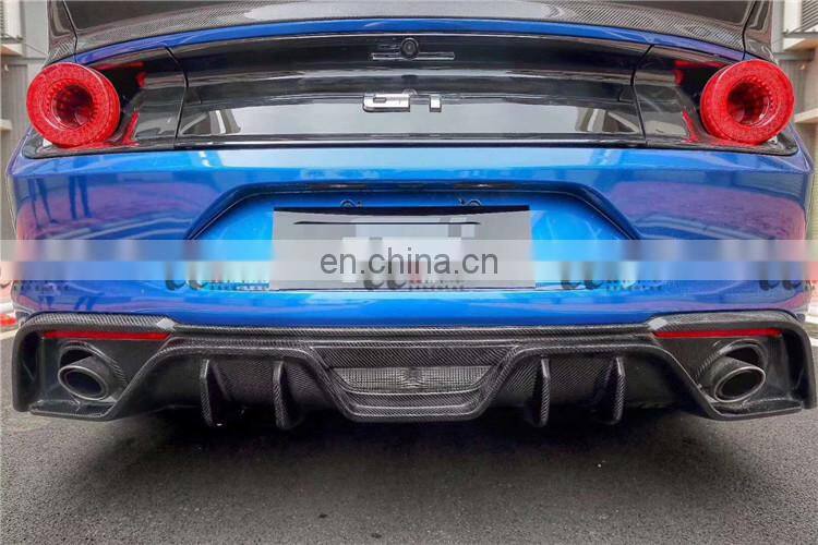 Hight quality and beautiful body kit suitable for 2018 Ford Mustang in CQCV style carbon fiber front lip rear lip side skirts