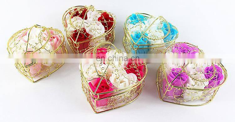 6pcs Soap Rose Flowers Gift Box Iron Basket Small Bouquets Gift Box Heart Shape Christmas Wedding Party Valentine's Day Gifts