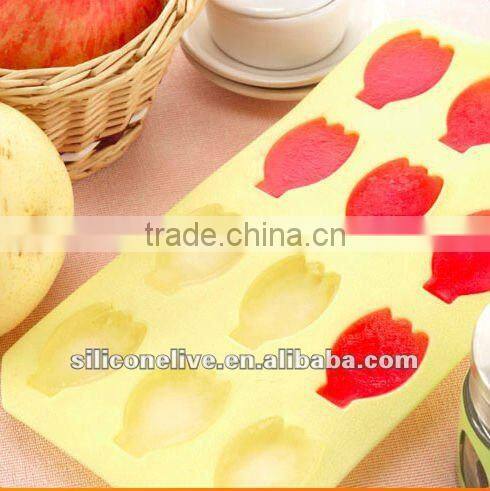 new product for 2012 silicone ice cube tray