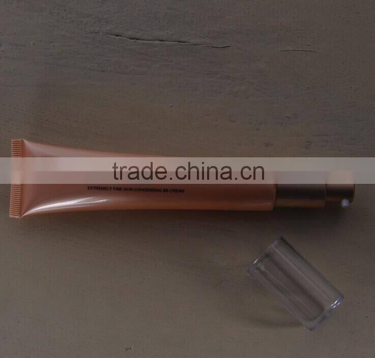 Chinese colored cosmetic soft tube oriented flip flop cap