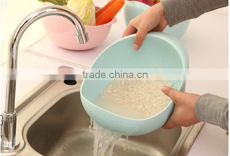 Q021 wholesale plastic rice washing basket / Rice Washing Bowl/drain basket