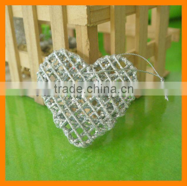 Plastic Netty Heart For Christmas Decoration