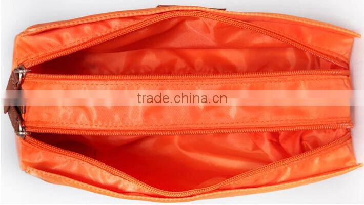 Retro vingate style double zipper waterproof cosmetic packaging bag