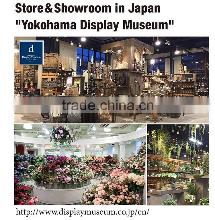 Easy to use and Reliable table decoration Short stem flower at reasonable prices