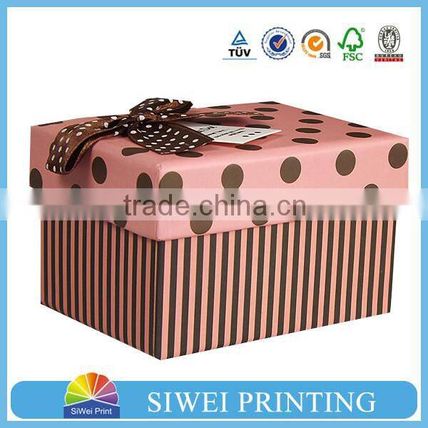 China Elegant Beautiful Jewelry Packaging Paper white square cardboard box
