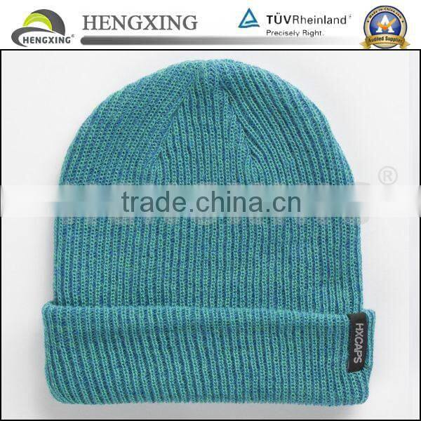 The 100% acrylic Conceal beanie has a chunky rib style with tonal color mix,knitted hat