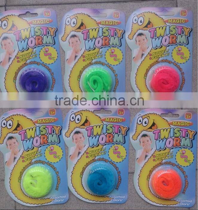 2016 Italy blister card magic tricks mr fuzzy magic worm toy