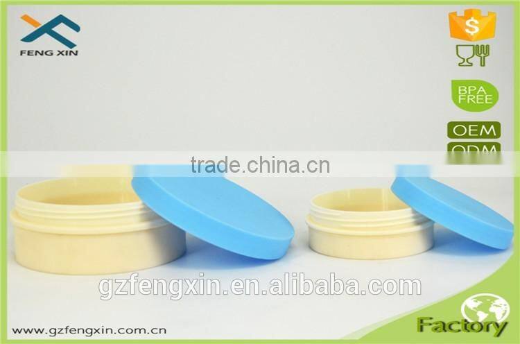 Plastic jar with cap for cream bottle