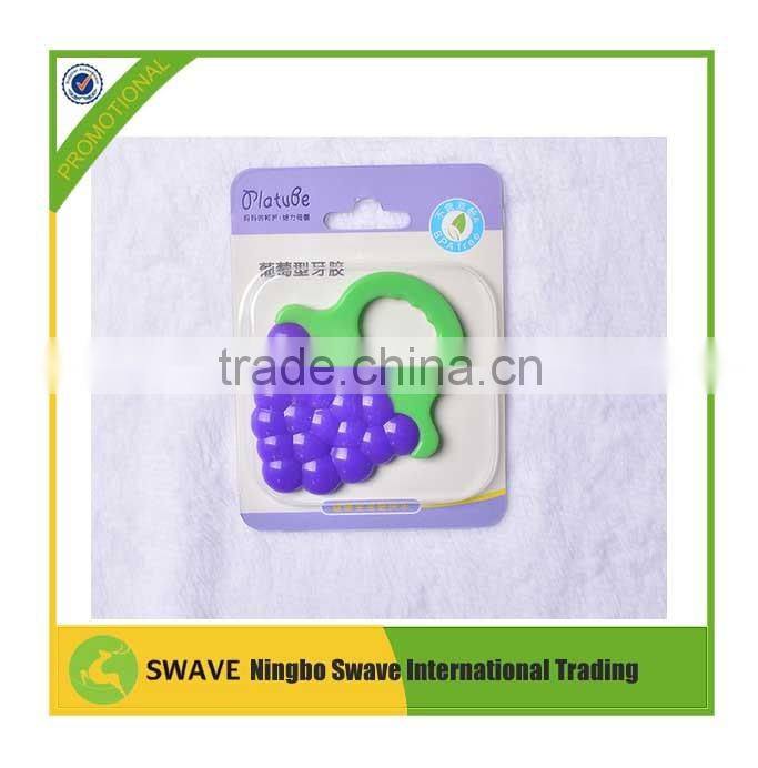 2016 China manufacture infant safe baby teether toy grape fresh fruit teether for kids P76590