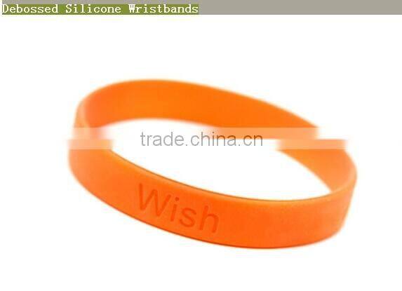 custom promotional swirl charm silicone wristband rubber band