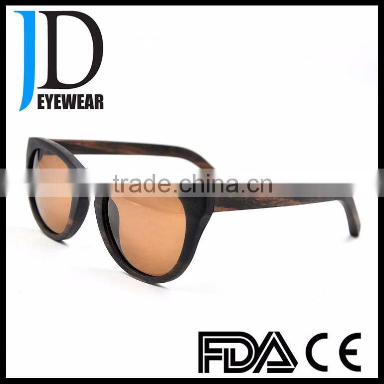 Most popular fashion italy designer OEM brand Wood sunglasses women