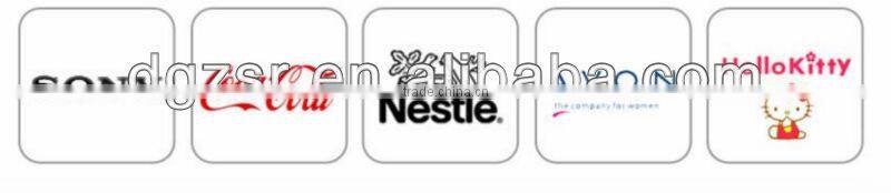 2013 Perfect design food grade silicone baby apron bib