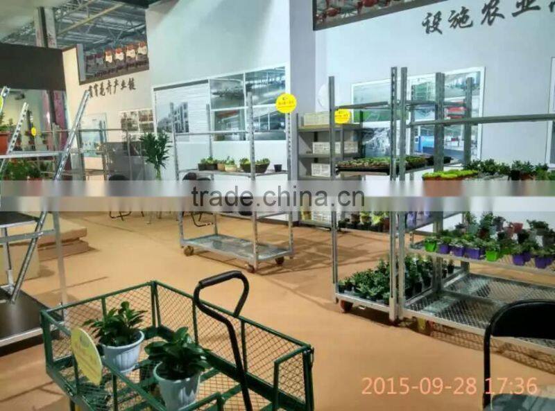 A82 CC containers Danish trolley