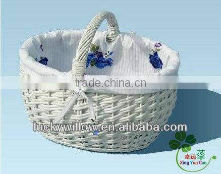 oval white willow storage basket with handle &lining