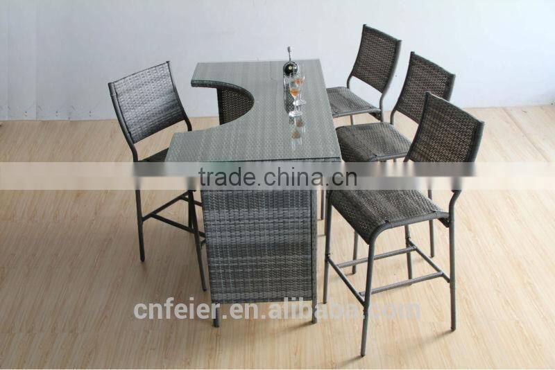 T6153CH Wicker Woven Portable Dining Set