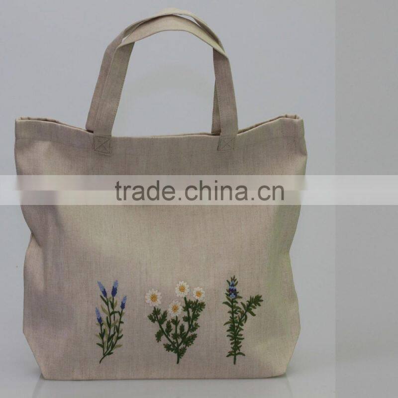 Classic lady handbag , embroidered handbag, made in Vietnam